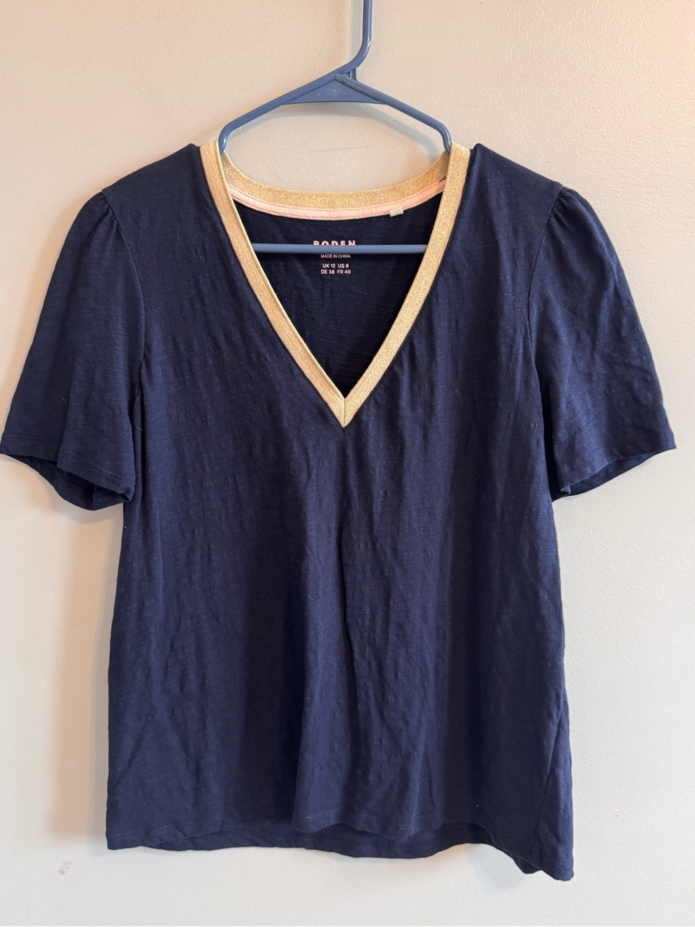 Boden Navy Blue Gold Metallic Trim V-Neck Cotton Top Women’s Size 8